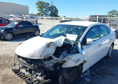 2018 Nissan Sentra S из США, поврежденный, VIN 3N1AB7AP8JY246405